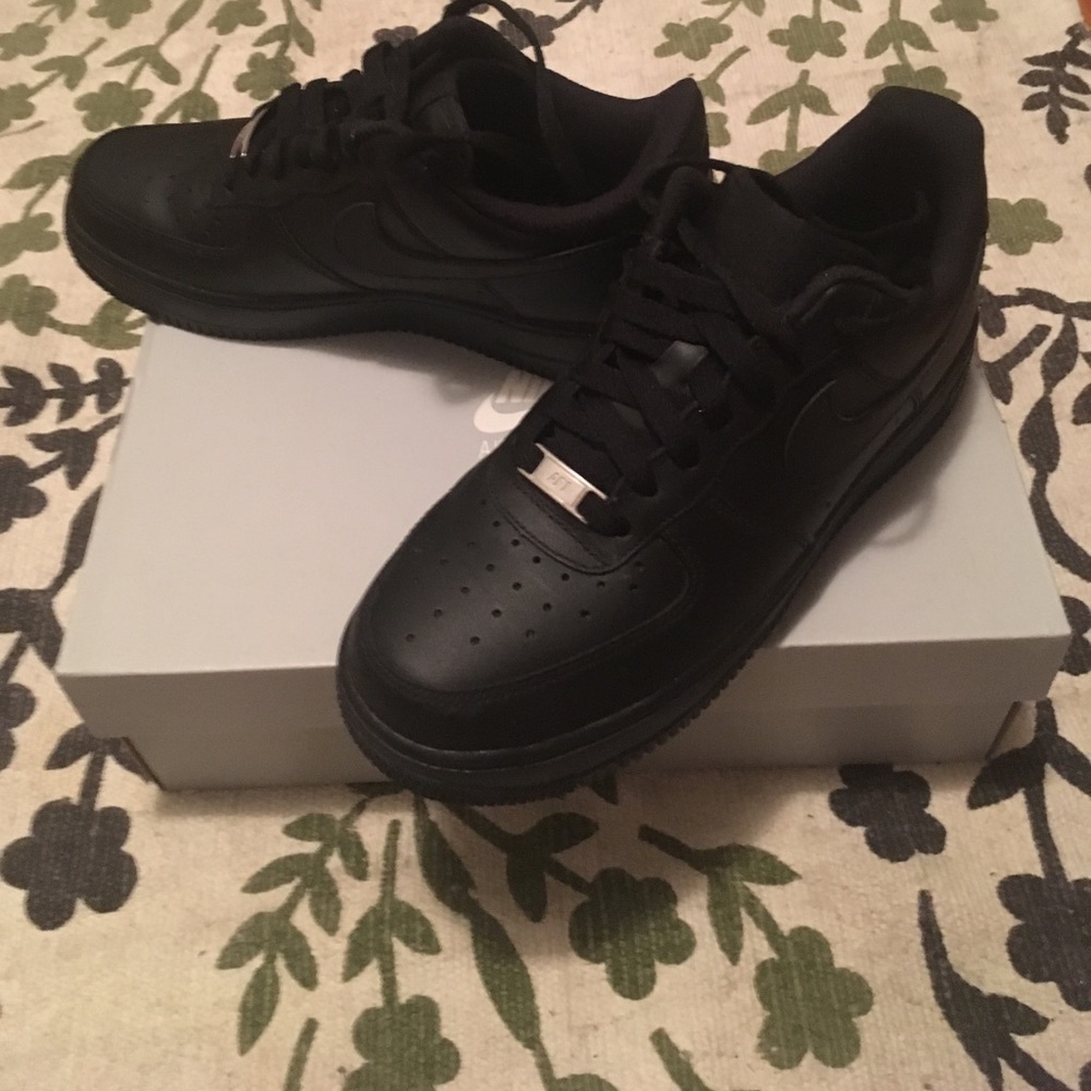 Like new Nike ''07 Air Force 1
