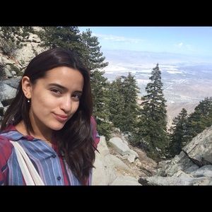 Meet your Posher, Emily