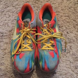 Kobe 8 “Venice Beach”