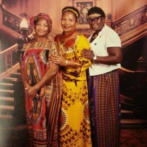 Meet your Posher, Brenda