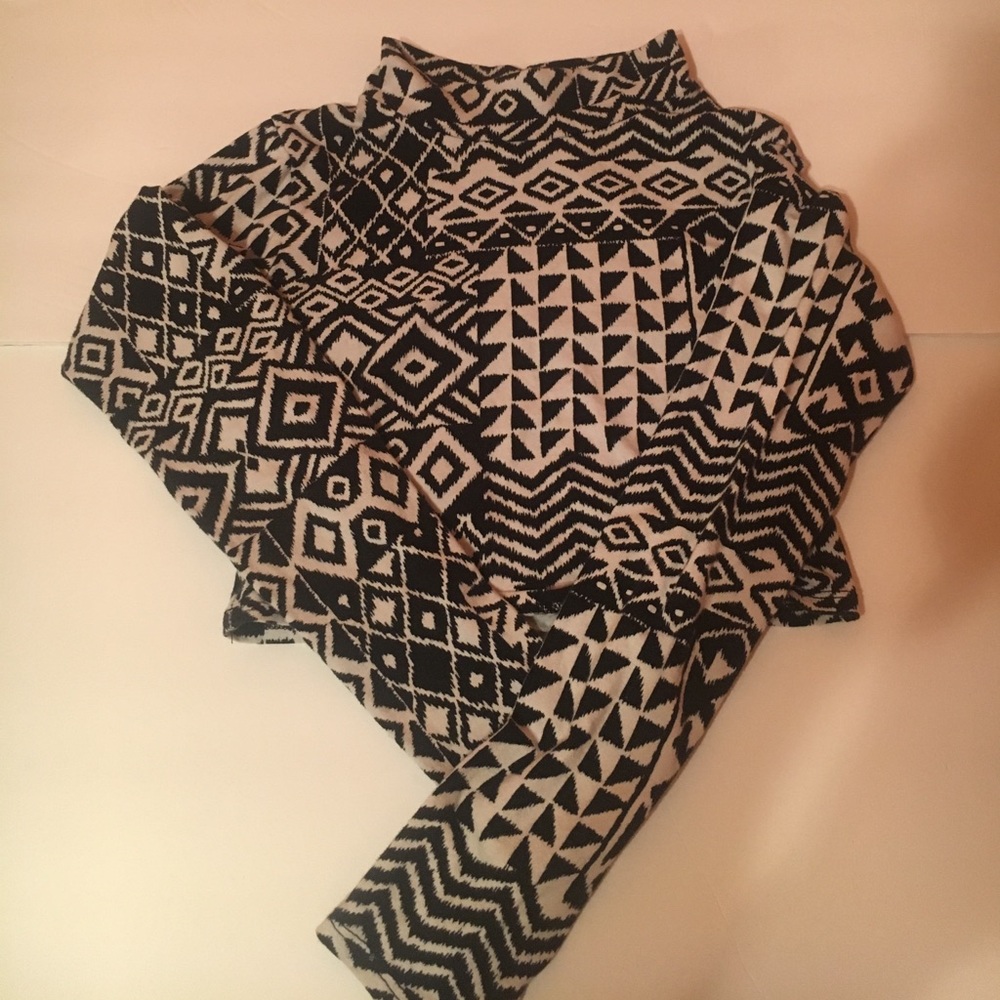 Long sleeve Crop Top