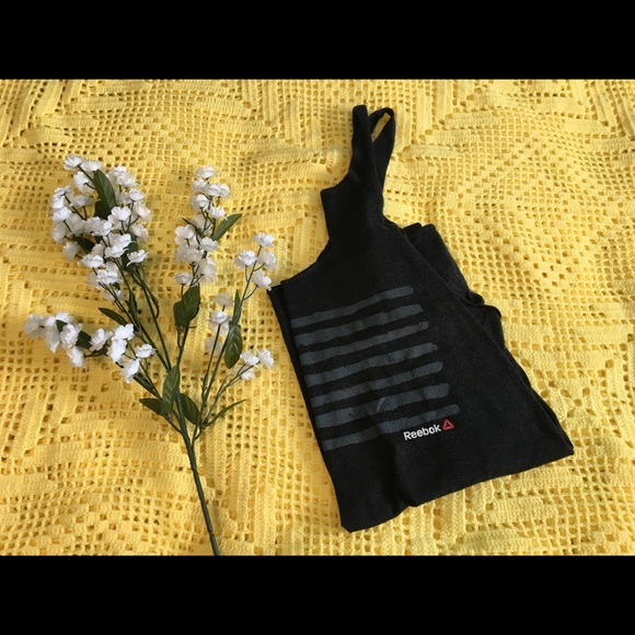 Reebok Tops - 🔴 Reebok tank top