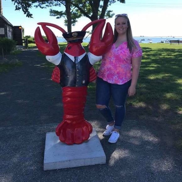 Meet your Posher, Abby - Picture 1 of 1