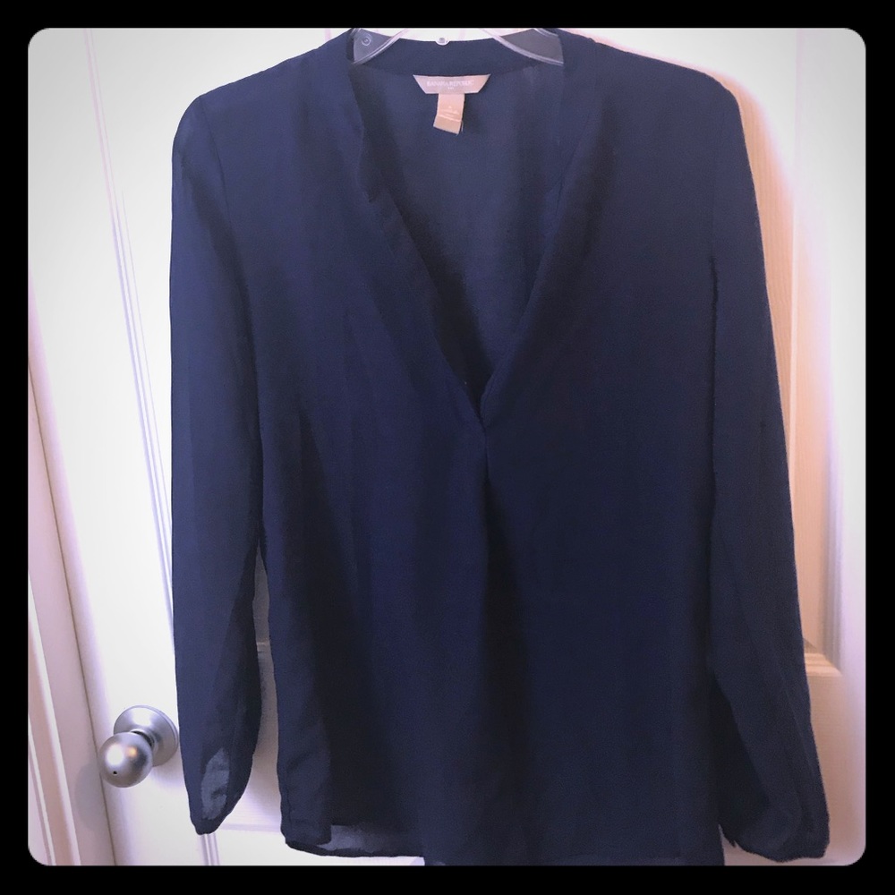 Long sleeve V-neck BR blouse