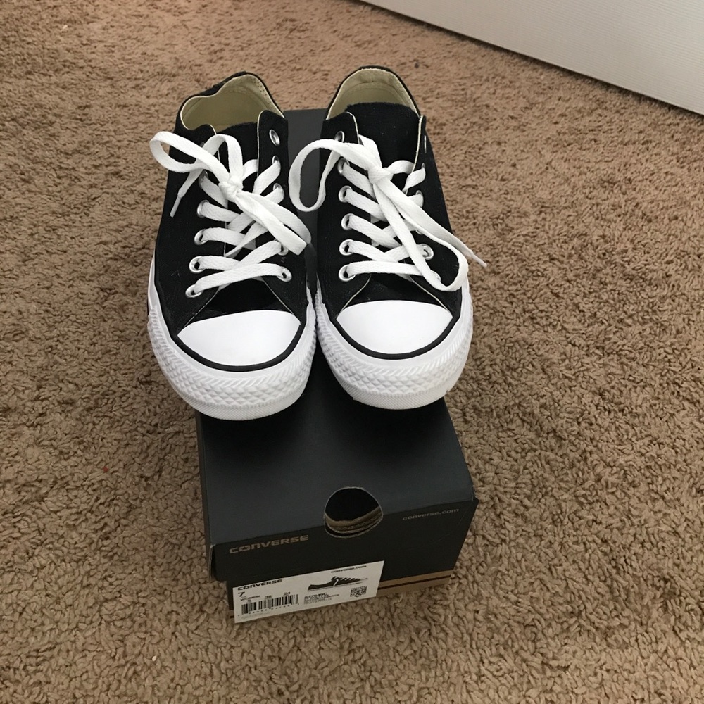 Black Converse