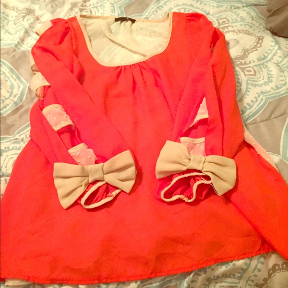 Tops - Long sleeve orange and beige top