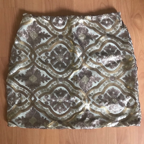 Sequin Skirt - Picture 1 of 3