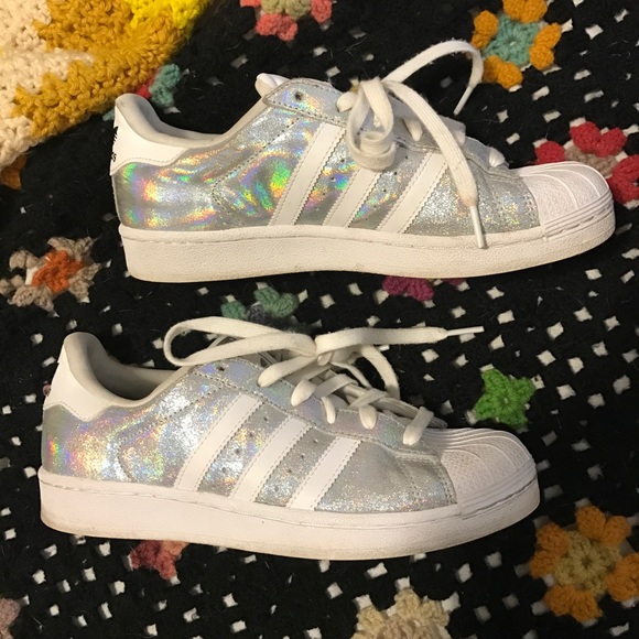 adidas superstar metallic holographic