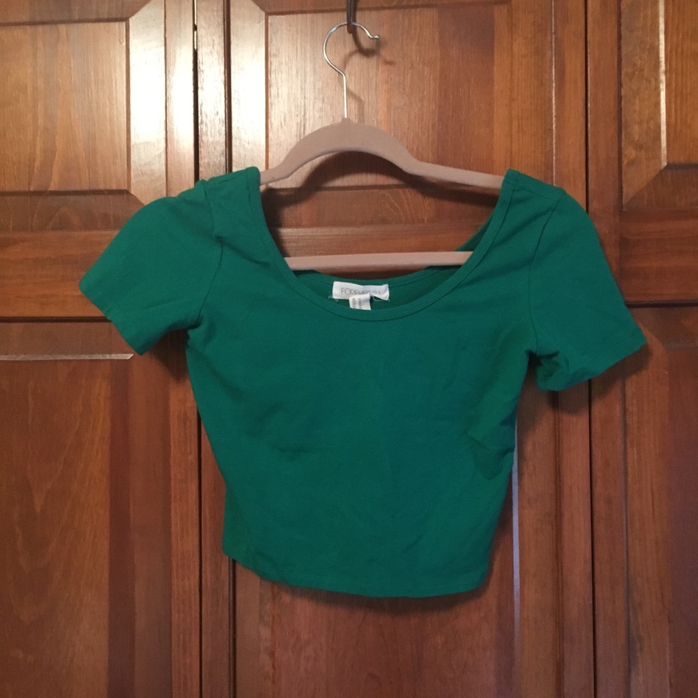 Green crop top
