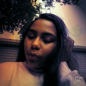 Meet your Posher, Kaylana