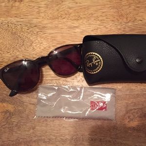 Ray Ban RB 4259 Sunglasses