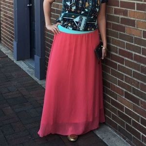 LuLaRoe Lucy Skirt