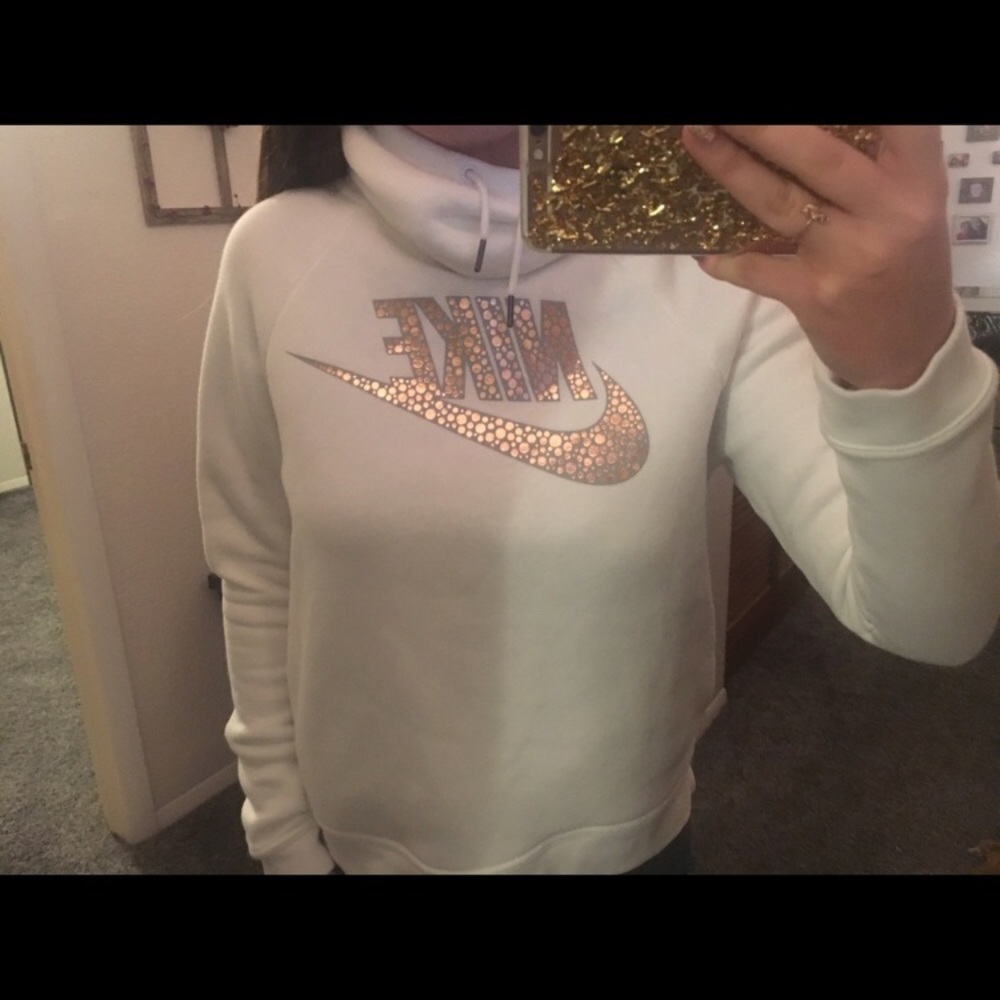 Nike hooded sweatshirt