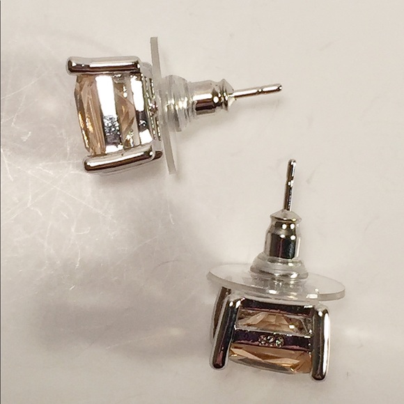 Natural Morganite Earrings - Picture 2 of 4