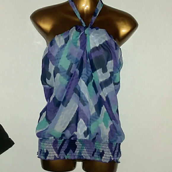 Top - Picture 1 of 2