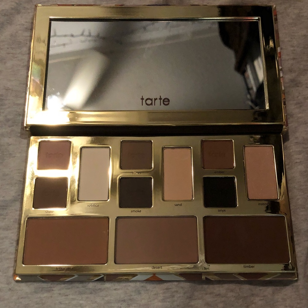 Clay Play Face Shaping Palette