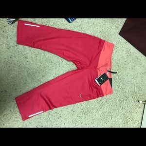 Cropped Nike Running Leggings with Tags!