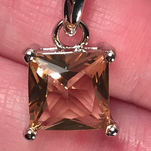 Morganite Pendant - Picture 3 of 6