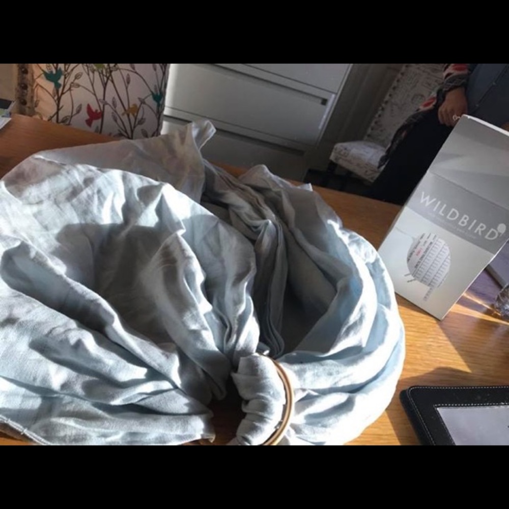 Wildbird sling || Sparrow w/ gold rings