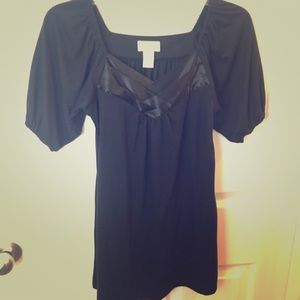 Black knit shirt sleeve top