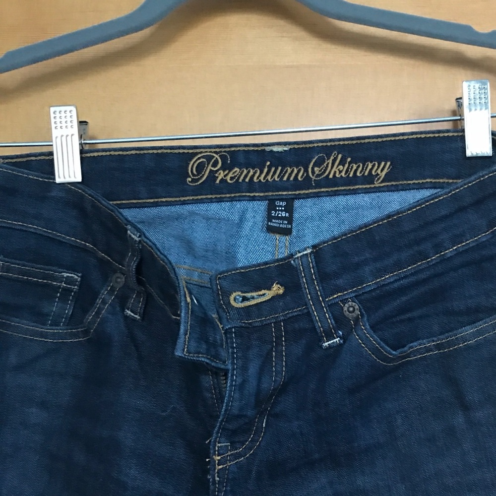 GAP Skinny Dark Wash jeans