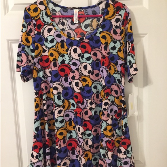 Jack Lularoe perfect t! ❤️☠️🖤 - Picture 1 of 3