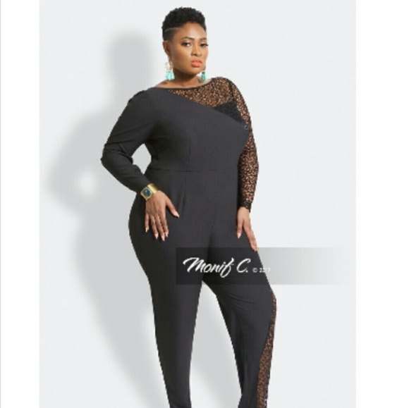 Monif C. Lace jumpsuit - Picture 1 of 2