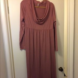 Long, Rose maternity dress