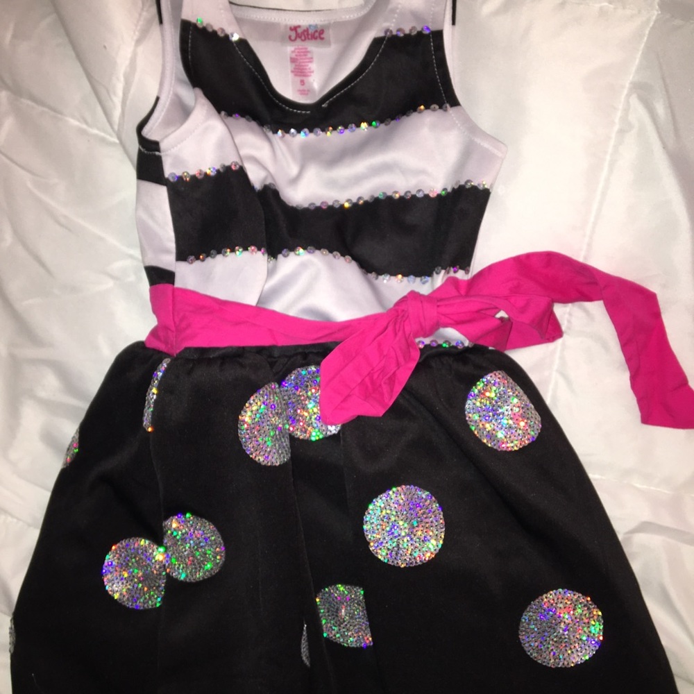 Little girls party dress
