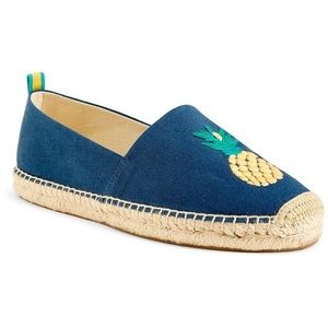 VERA BRADLEY blue embroidered flat espadrilles