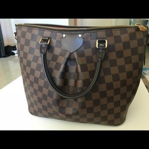 Louis Vuitton Siena MM *Gently Used*