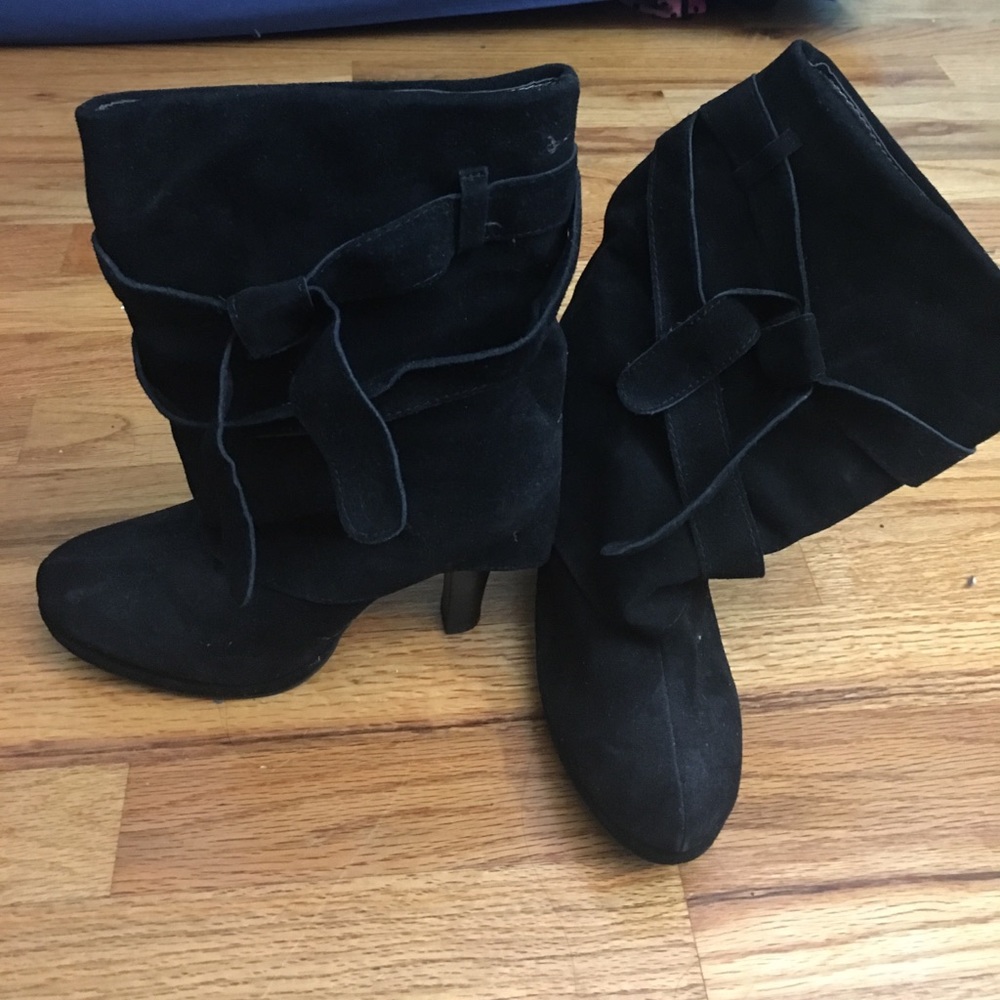 BRAND NEW suede boots!