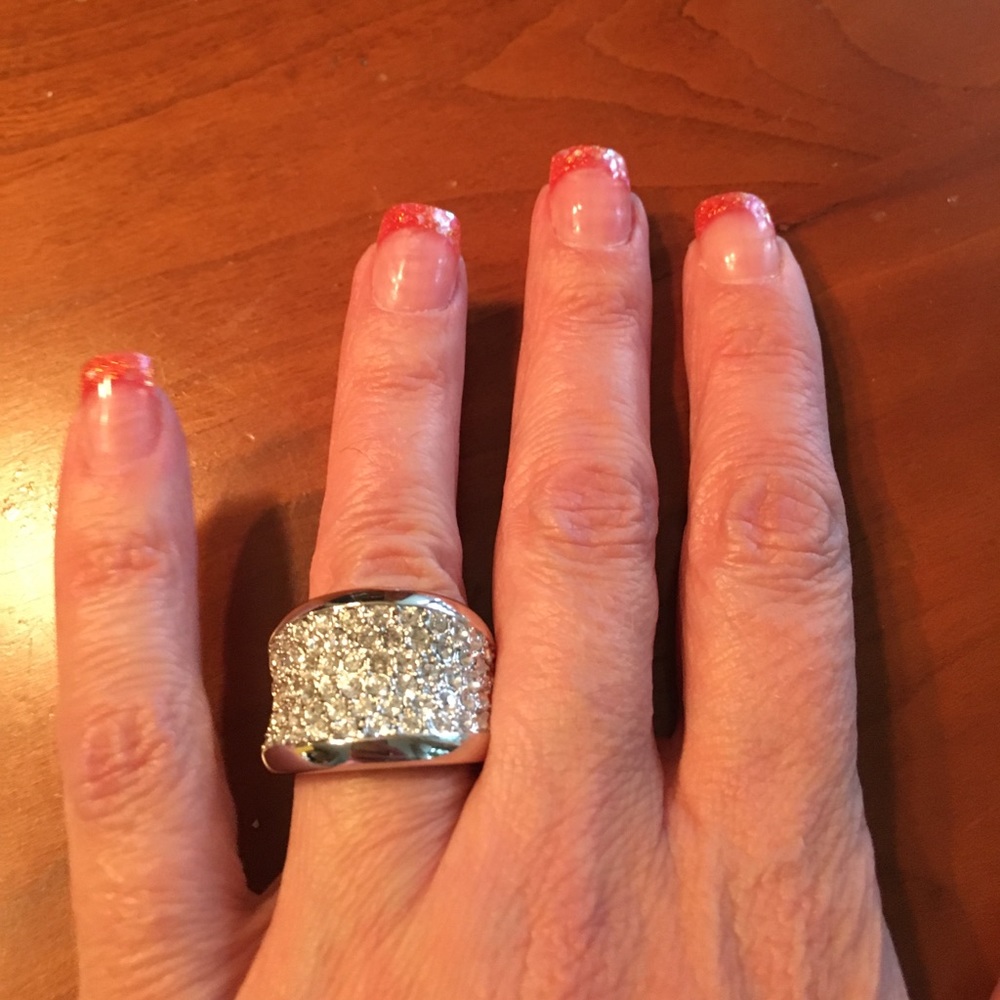 Camille Lucie ring . Rhodium metal . Very nice