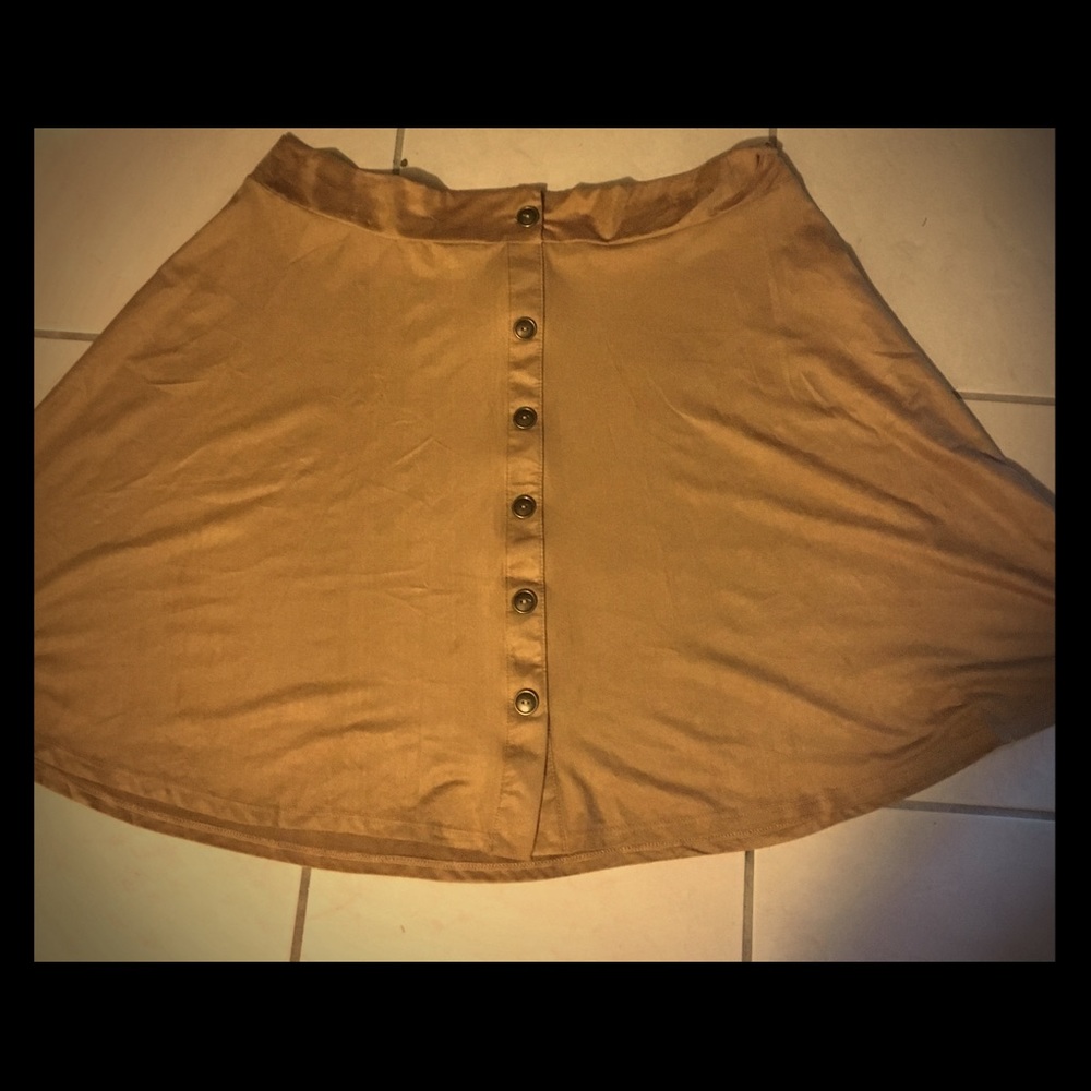 MAKE AN OFFER‼️ Microfiber Mini Skirt Plus Size