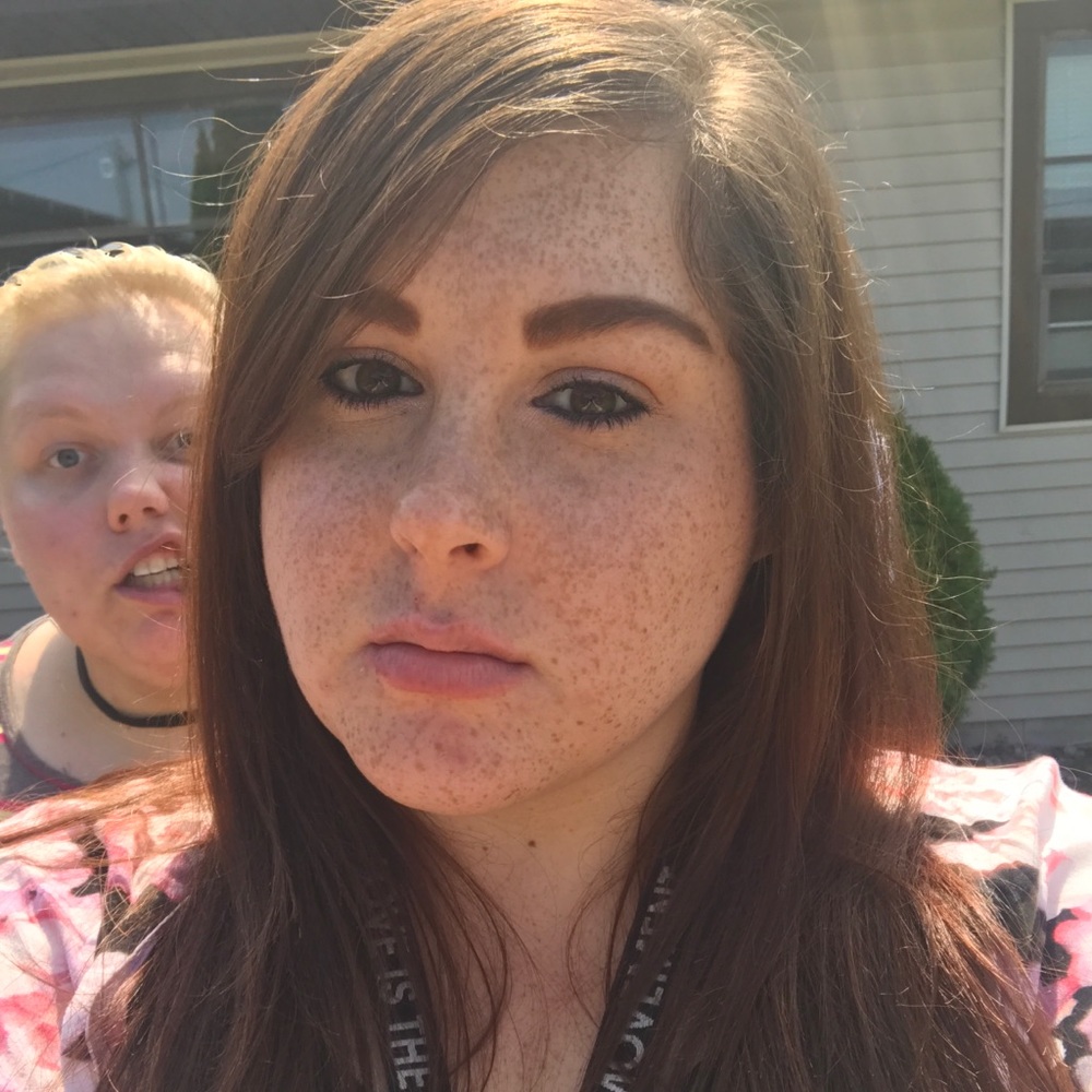 Meet your Posher, Lizz