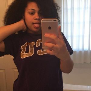 Meet your Posher, Destiny