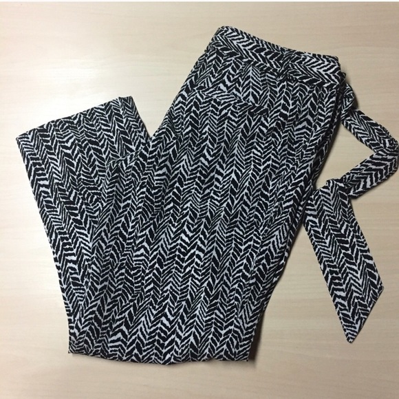Express Pant - Picture 1 of 3