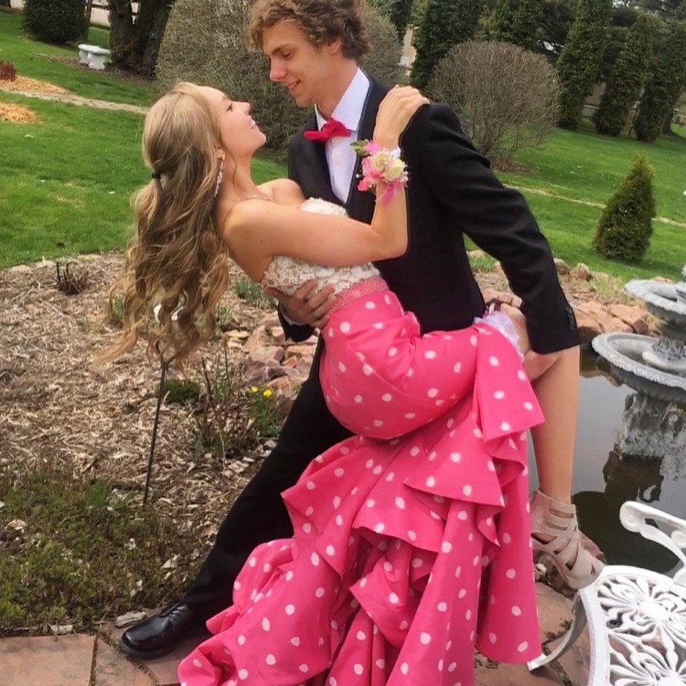 Sherri Hill prom dress