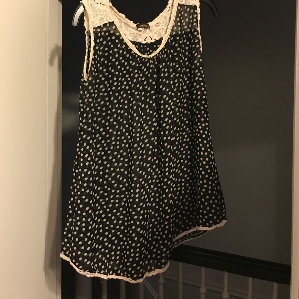 Shirt poke e dot