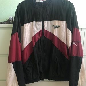 VINTAGE 80’S REEBOK WINDBREAKER