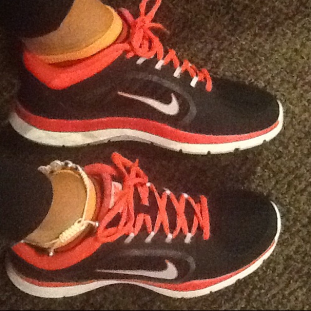 Women's nike shoes