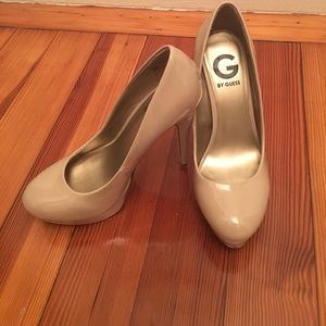 Nude Guess Patent Leather Pumps