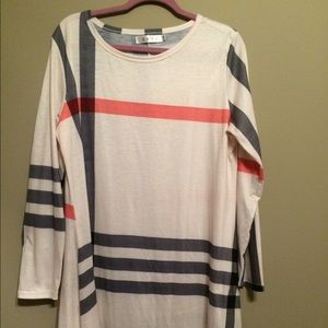 Plaid swing dress. Long sleeve.