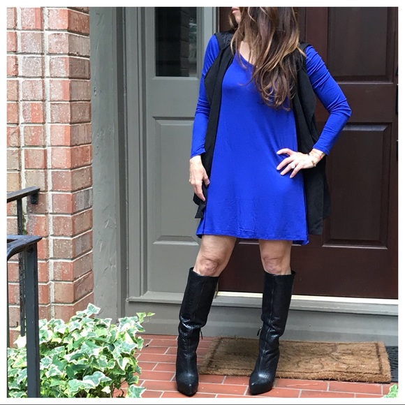 ✨LAST ONE ✨Royal blue V neck swing dress - Picture 4 of 5