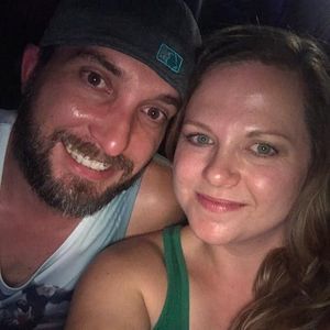 Meet your Posher, Leslie