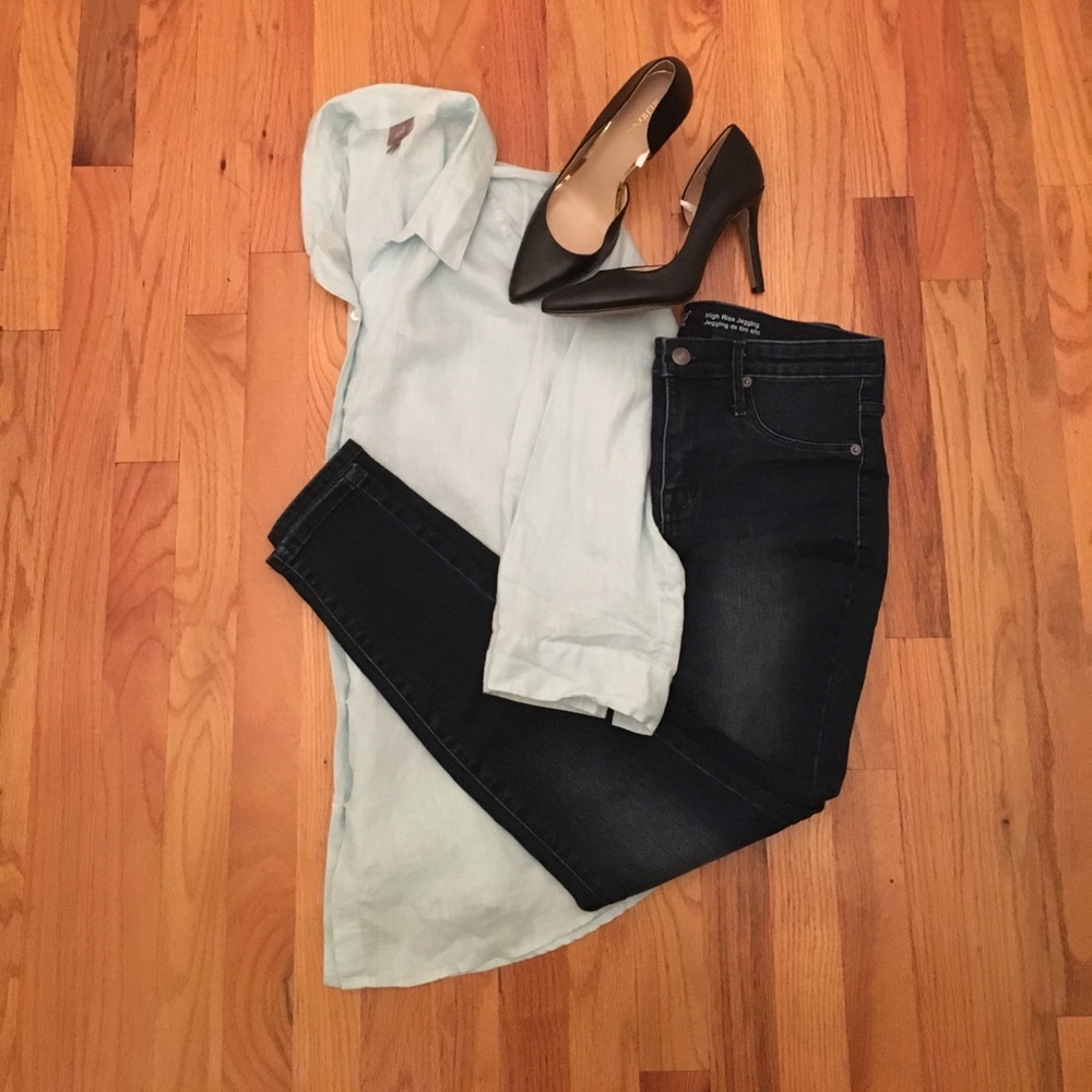 J. Jill Blue Linen Long Sleeve Button Down