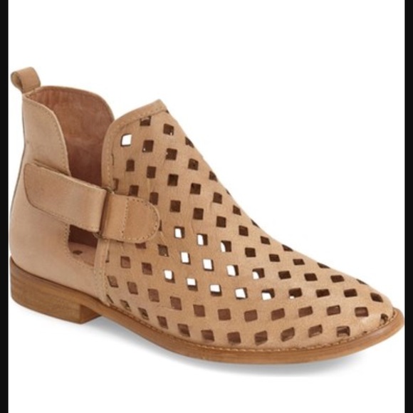 musse and cloud caila