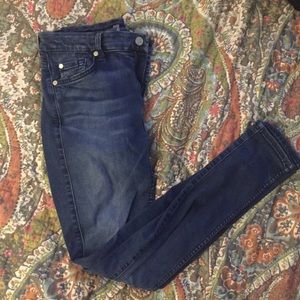 7 for all Mankind mid-rise skinny jean size 26