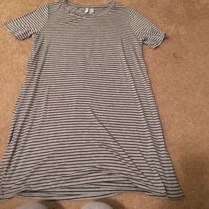 t-shirt dress