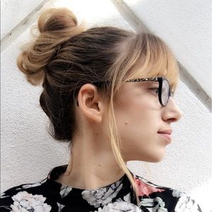 Meet your Posher, Ashley